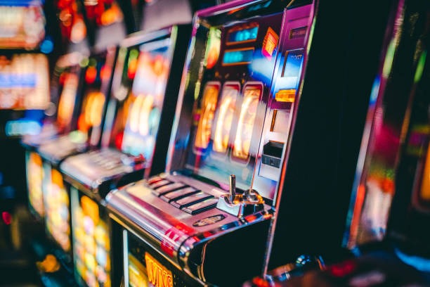 Mobile slot game display on smartphone